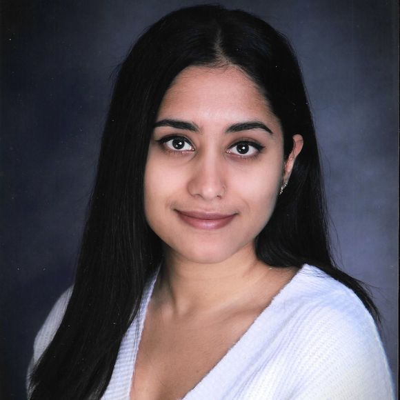 Meet your Posher, Simran - Picture 1 of 1